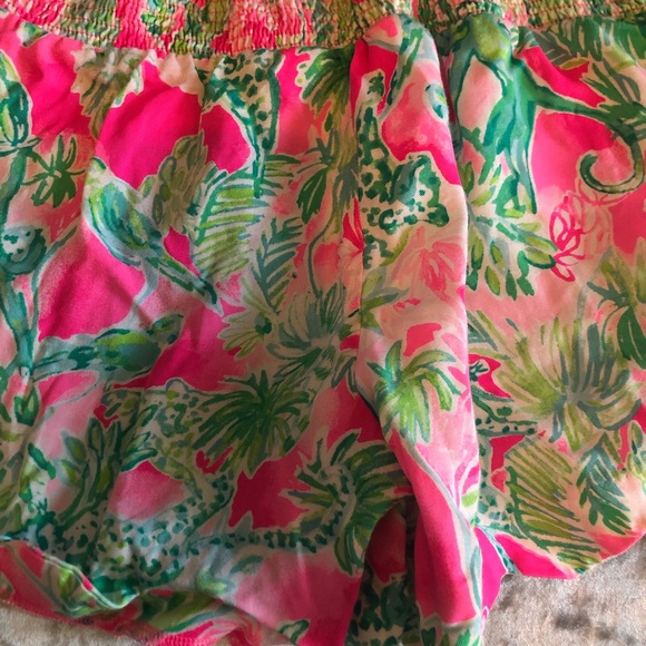 Lilly Pulitzer scalloped shorts - Picture 4 of 4